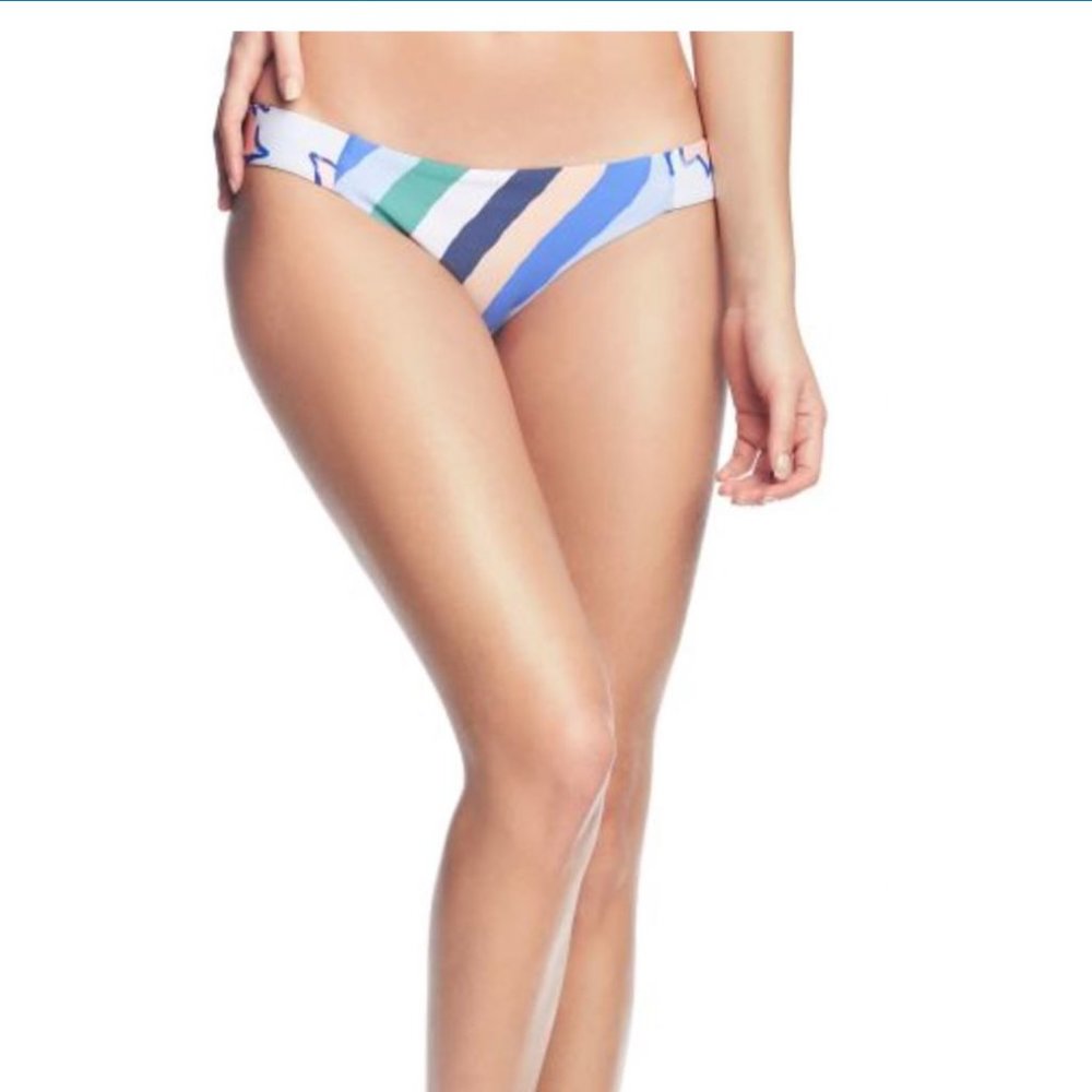 Maaji NWT Reversible Blue Briefs Stripes &Flowers